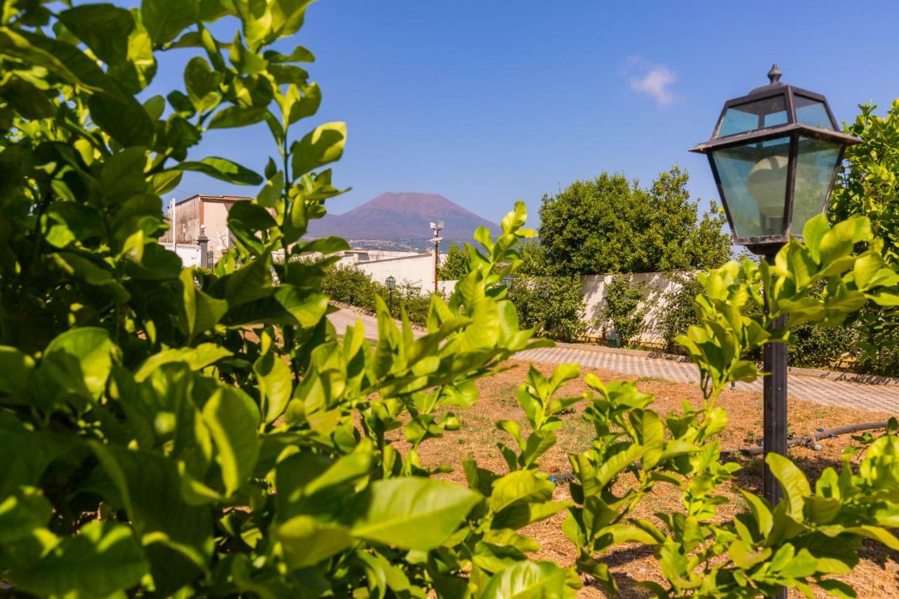 Melograno Undici Aparthotel Ercolano Exterior photo